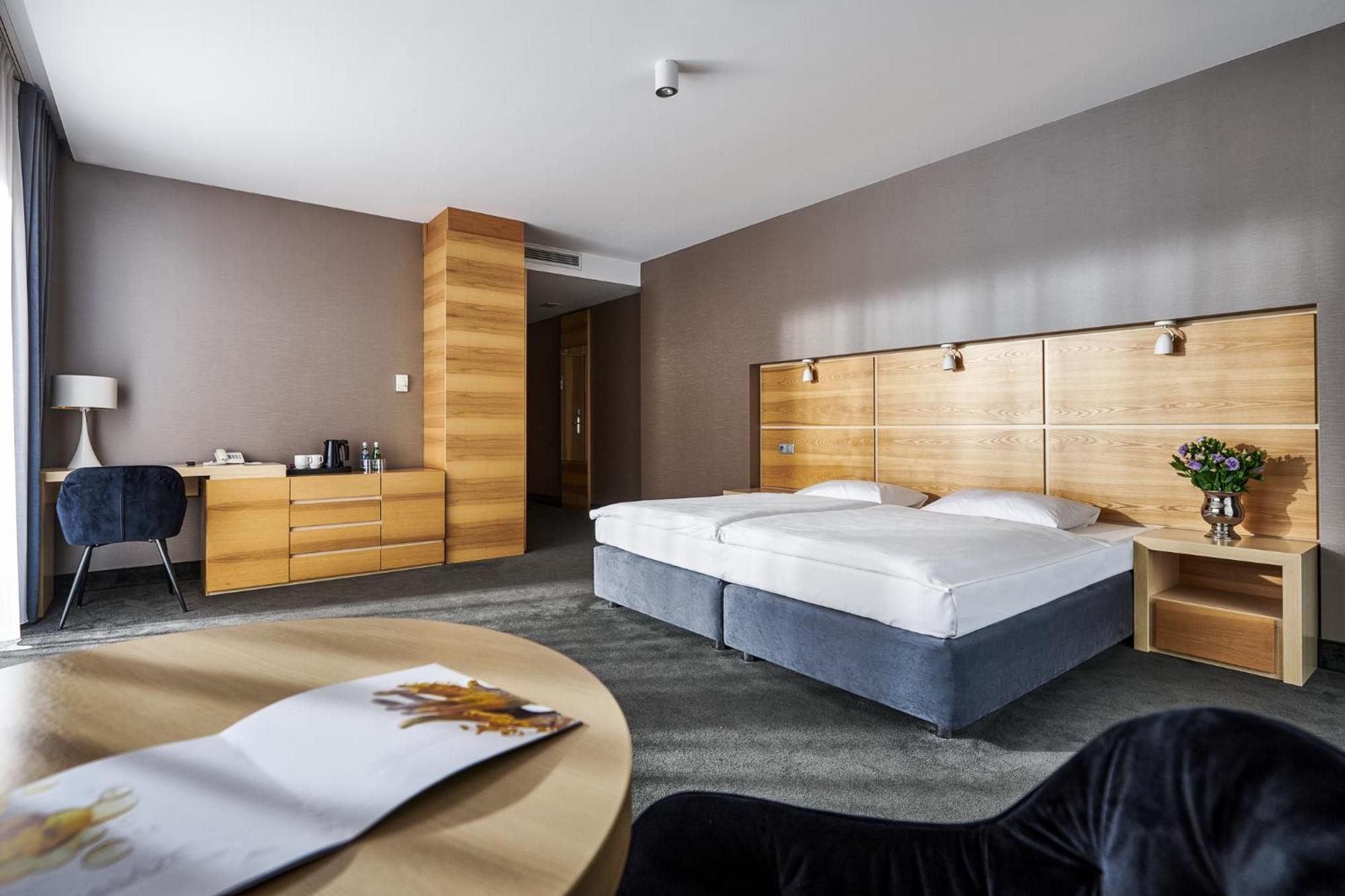 Willa Port Ostroda Ngoại thất bức ảnh A room at the hotel
